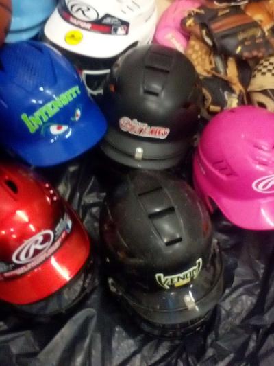 Youth Sports Equipment - Thumbnail 4