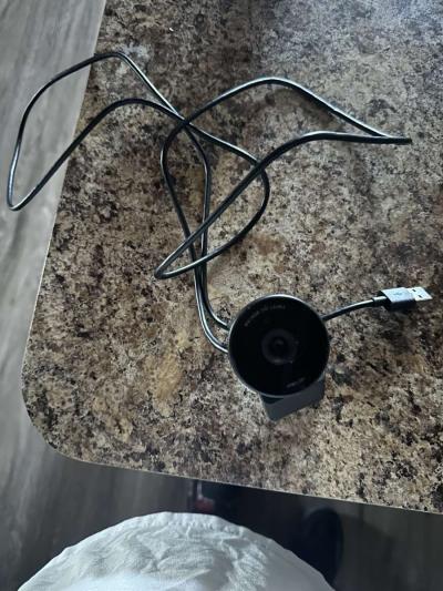 Streaming Mic and Camera - Thumbnail 2