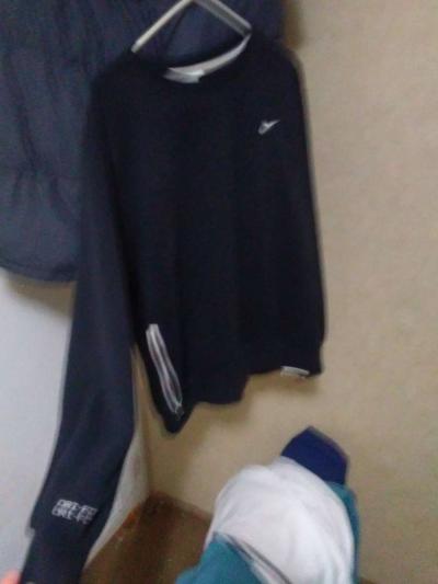 mens Nike large sweater DriFit - Thumbnail 1