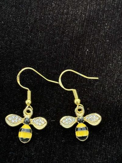 honey bee earrings - Tehachapi, California