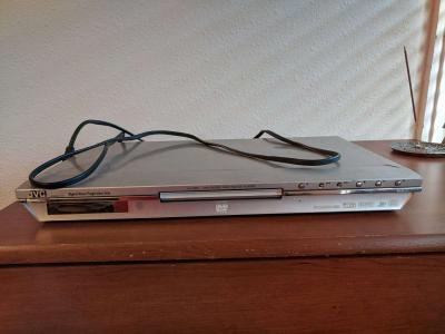 JVC DVD player - Thumbnail 2