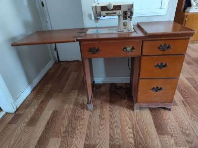 mquina de coser Singer - Thumbnail 3