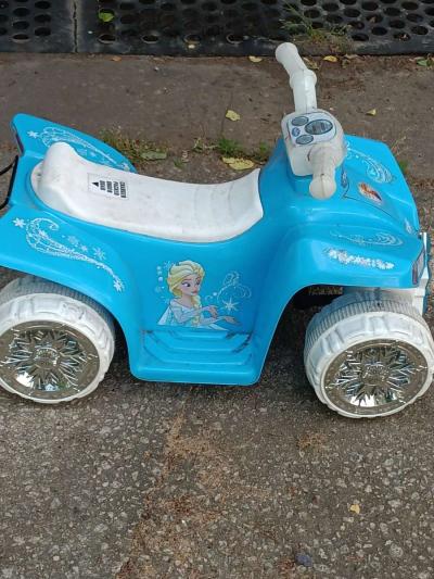 a frozen fourwheel as is 20 - Thumbnail 4