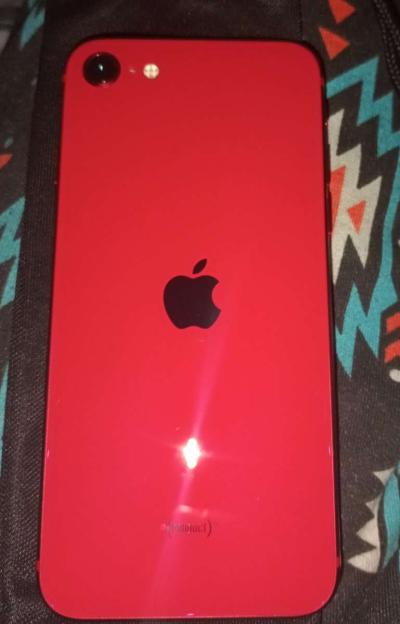 I phone 8 product red - Thumbnail 3