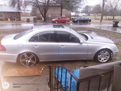 03 Mercedes Benz E500