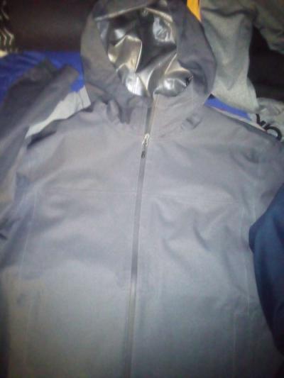 jackets and sweatshirts - Thumbnail 3