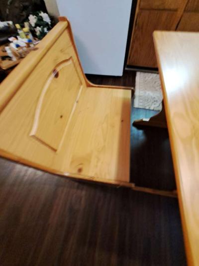 Table with Benches - Thumbnail 4