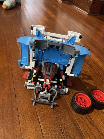 built Lego technic rally car 42077 - Thumbnail 4