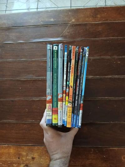 Lot Of 20 DC Comics Comic Books - Thumbnail 3