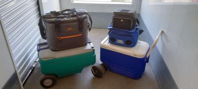 the 5 ice cooler from mini to familiary - Thumbnail 3