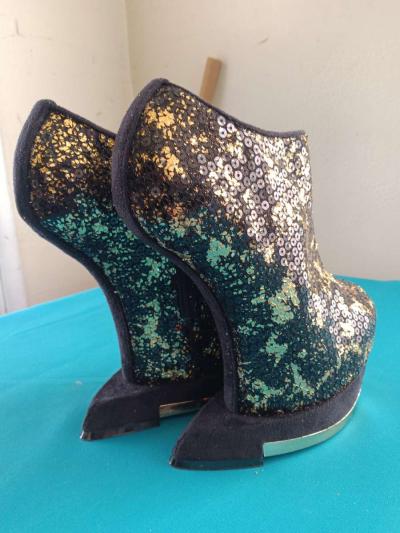 privileged Gold shoes - Thumbnail 2