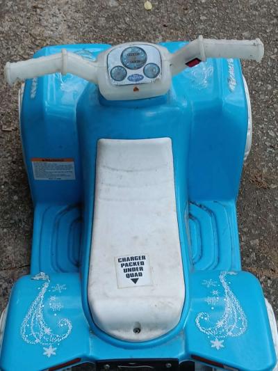 a frozen fourwheel as is 20 - Thumbnail 6