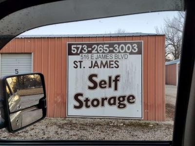 storage unit stuff - Thumbnail 3