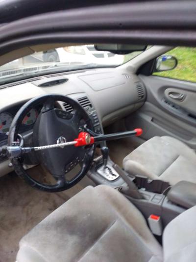 2002 Nissan Maxima special edition - Thumbnail 4