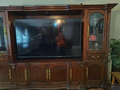 TV stand - Thumbnail 2