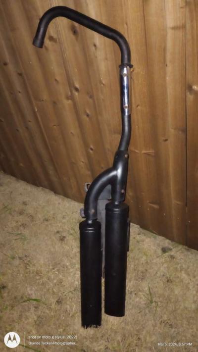 Black Straight Dual Exhaust for a motorcycle - Thumbnail 2