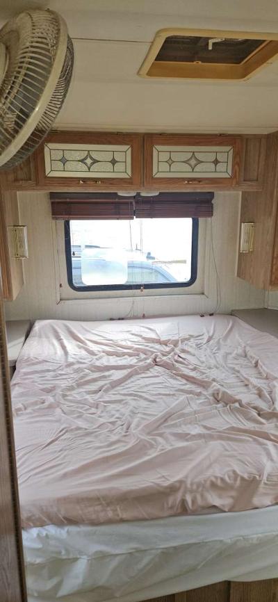 motorhome - Thumbnail 3