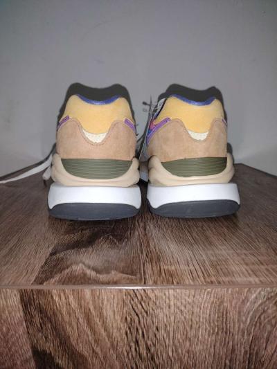 New Balance 5740 Calm Taupe Vibrant Apricot SIZE 11 - Thumbnail 4