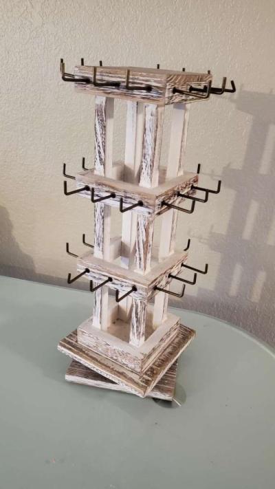 Spinning Jewelry Stand - Spokane, Washington