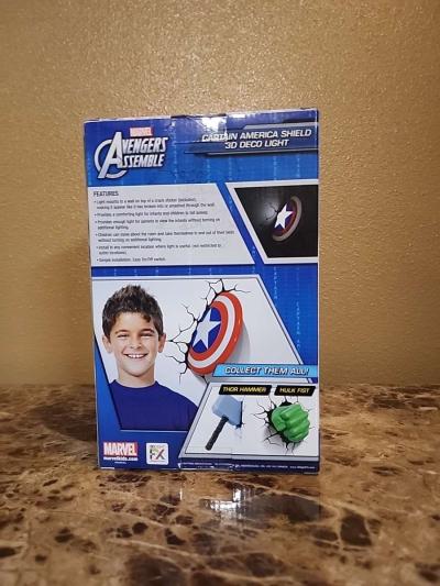 Captain America Night Light Wall Decor Marvel Brand - Thumbnail 3
