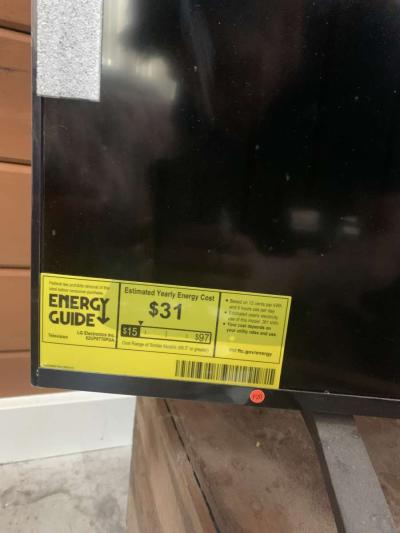 82in LG smart tv - Thumbnail 2