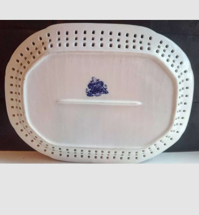 VictoriaWare Blue and White Transferware Platter 1900s - Thumbnail 2