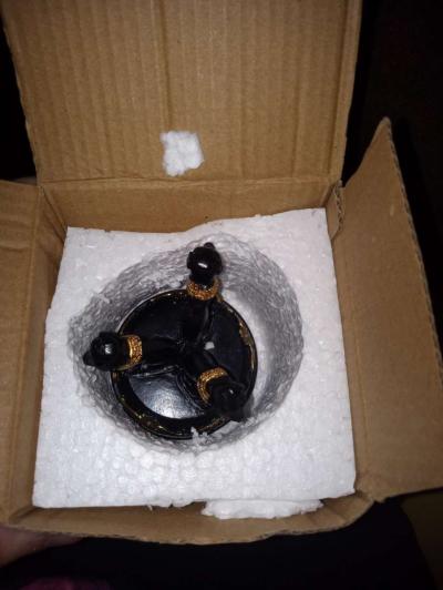 glass artifacts of a cat