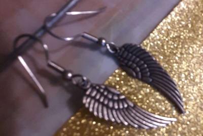Silver Feather Earrings - Thumbnail 4