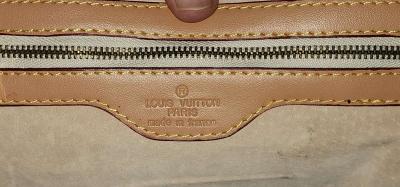 Louis Vuitton - Thumbnail 2