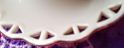 Avon White Swan Jewelry Plate - Thumbnail 2