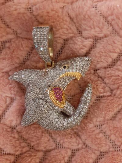 Faux SHARK PENDANT - Thumbnail 6