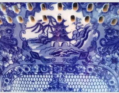VictoriaWare Blue and White Transferware Platter 1900s - Thumbnail 4