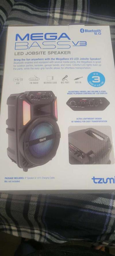 Bluetooth party speaker - Thumbnail 4