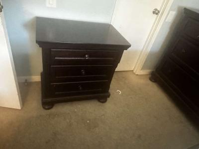 New Ashley 5PCS  Bedroom set - Thumbnail 3