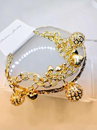 Chunky Gold Hearts Bracelets - Montclair, California