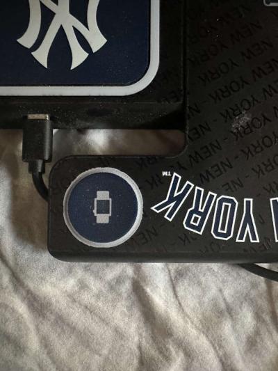 New York Yankeees wireless charger - Thumbnail 5