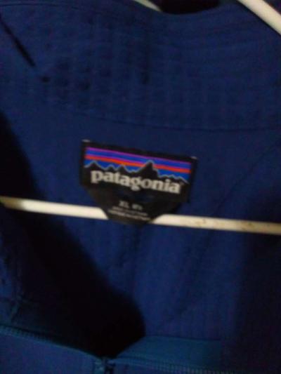 mens extra large Patagonia jacket - Thumbnail 3