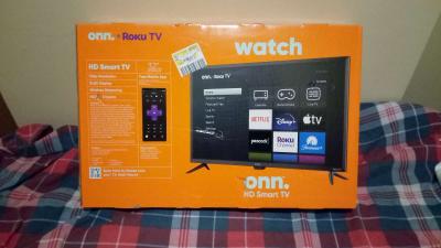 ONN ROKU TV 32 INCH - Thumbnail 2