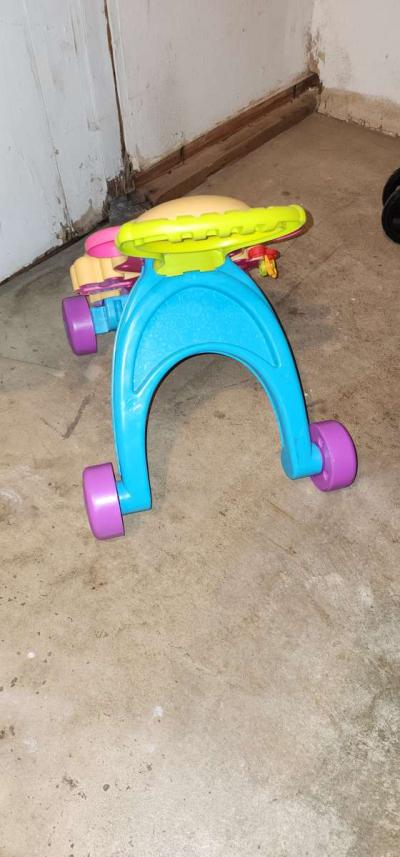 walker - Thumbnail 3