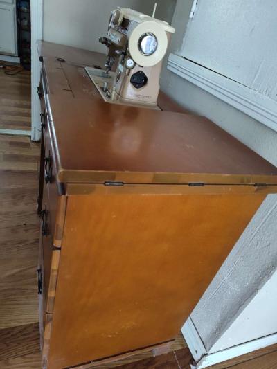 mquina de coser Singer - Thumbnail 2