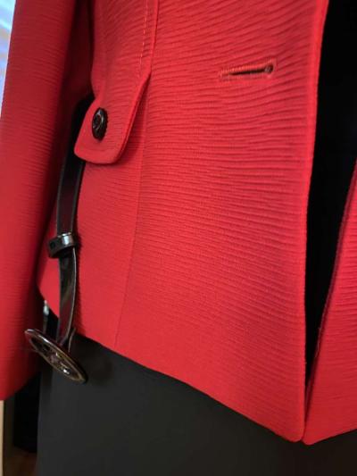 NWT Womens Tahari Red Two Piece Suit Size 6 - Thumbnail 2