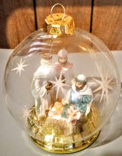 Three Kings Ornament with Stand - Thumbnail 2