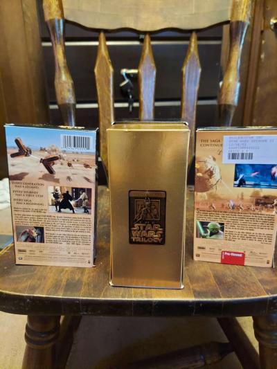 This is a Star Wars trilogy collectionA little bit of star w - Thumbnail 3