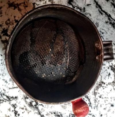 Bromwells 3 cups Metal Flour Sifter - Thumbnail 3