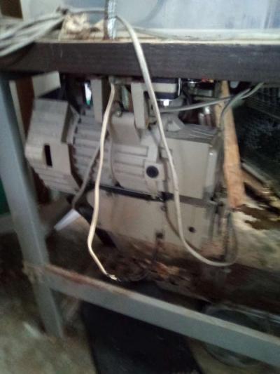 Industrial single needle sewing machine - Thumbnail 3