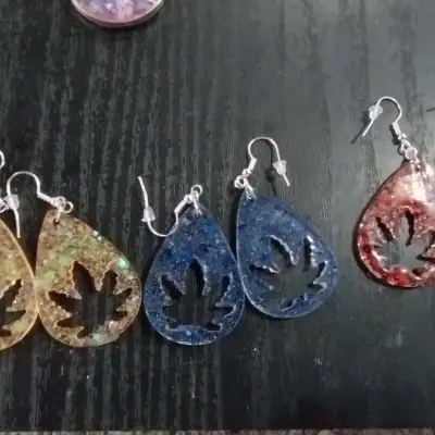 Hand crafted Earrings - Thumbnail 3