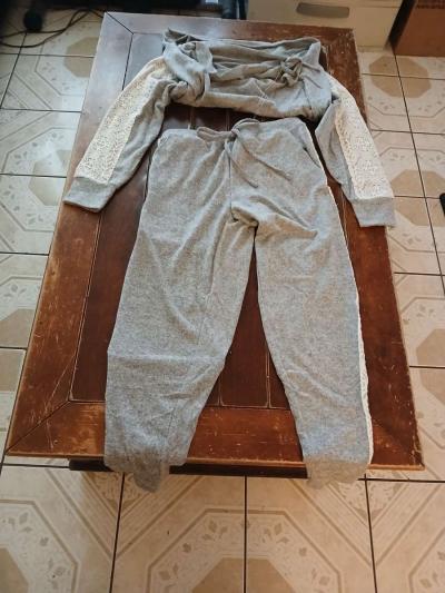 Flora Nikrooz Women 2 Piece Gray Pajama SZ Size L - Thumbnail 3