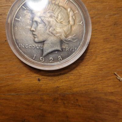 rare date 1928 s peace dollar silver - Thumbnail 2