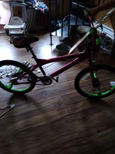 20in freestyle bike - Thumbnail 2