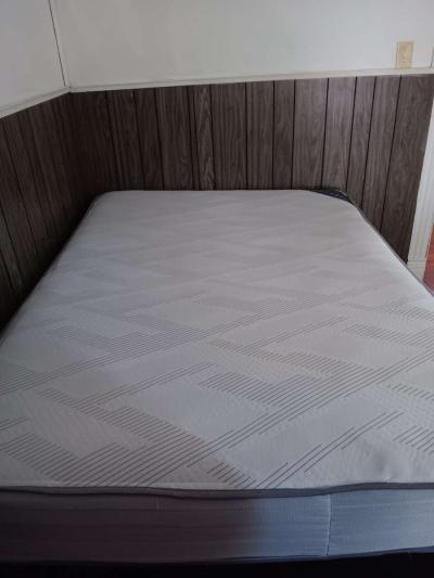2 bed frames and mattresses - Thumbnail 2